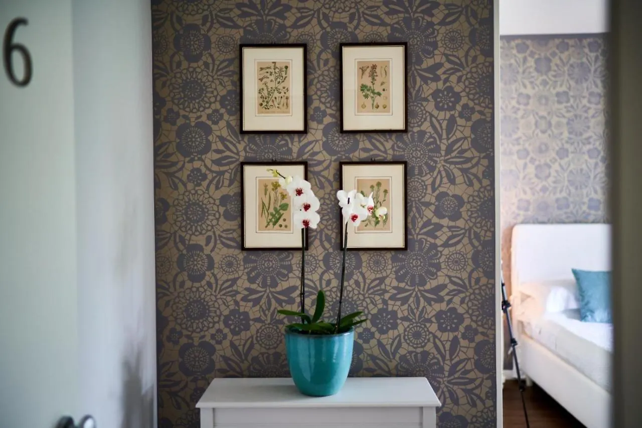 Hotel Clodia - Adults Only Сирмионе