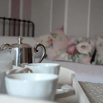 ***  Hotel Clodia - Adults Only Сирмионе Италия