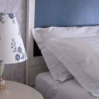 Hotel Clodia - Adults Only Сирмионе